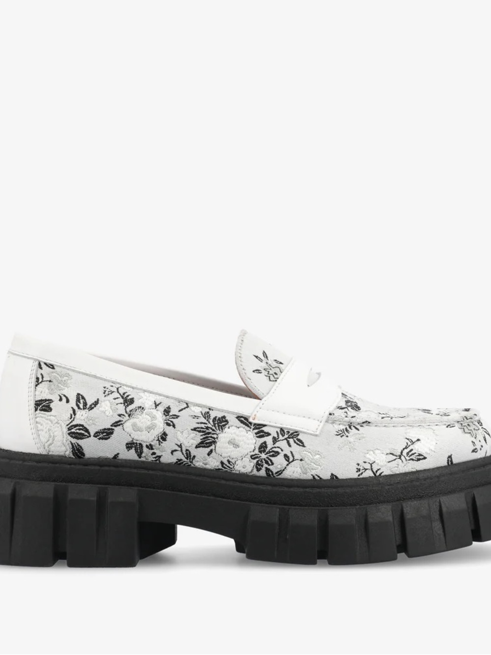 Taft White Floral Embroidered Lug Penny Loafer